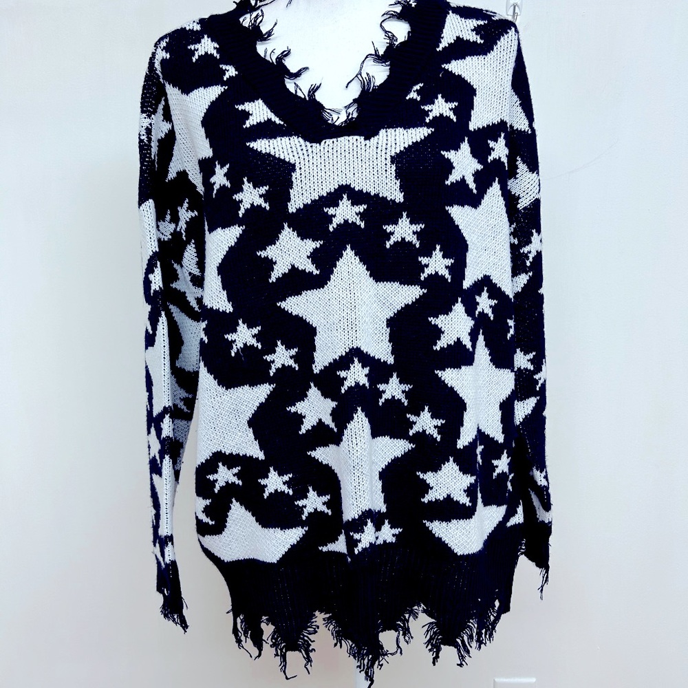 Inner Circle Stars and Fringe Sweater Size L